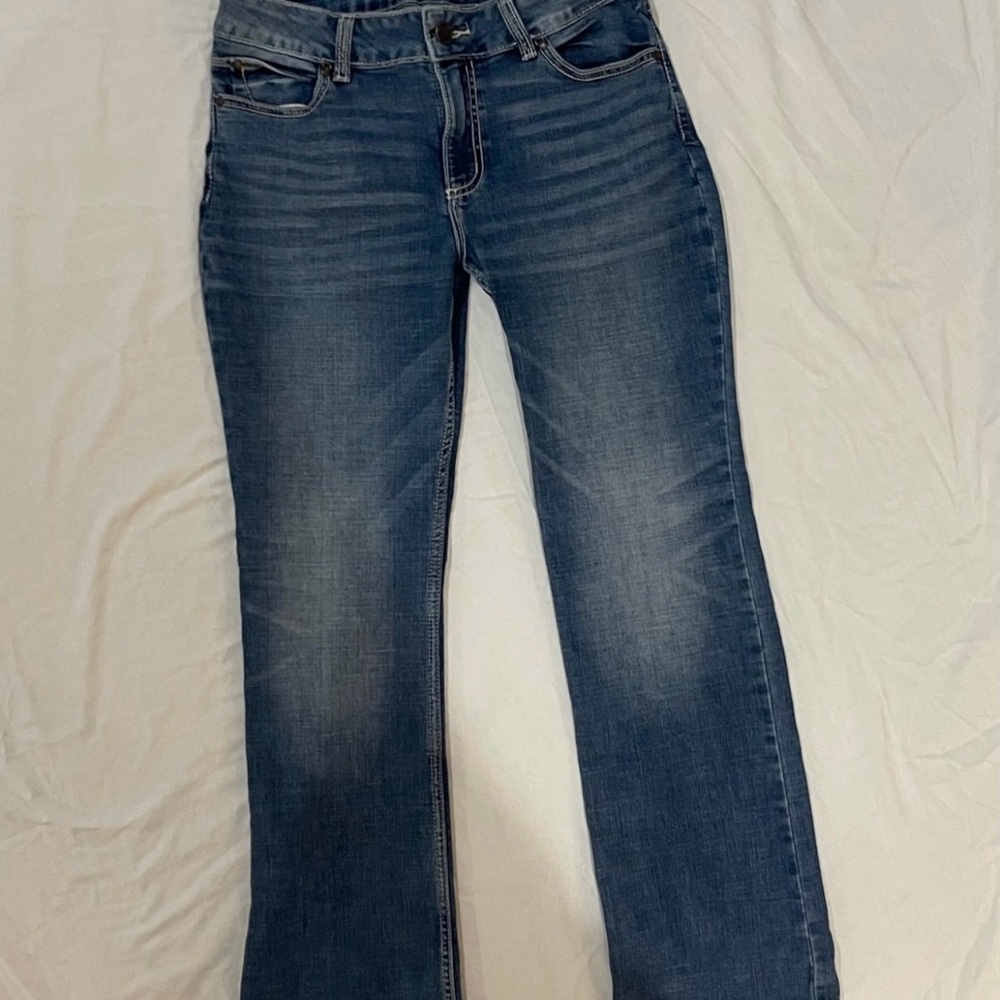 Wrangler Blue Boot Cut Jeans with Classic Stitching